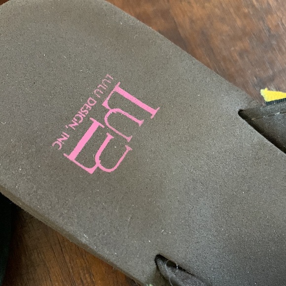 LuLu Switchflops 2 Pair - Picture 3 of 6